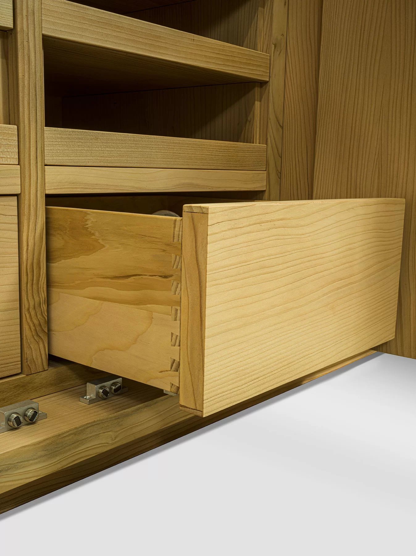 CORNICE WOOD Gallery 3