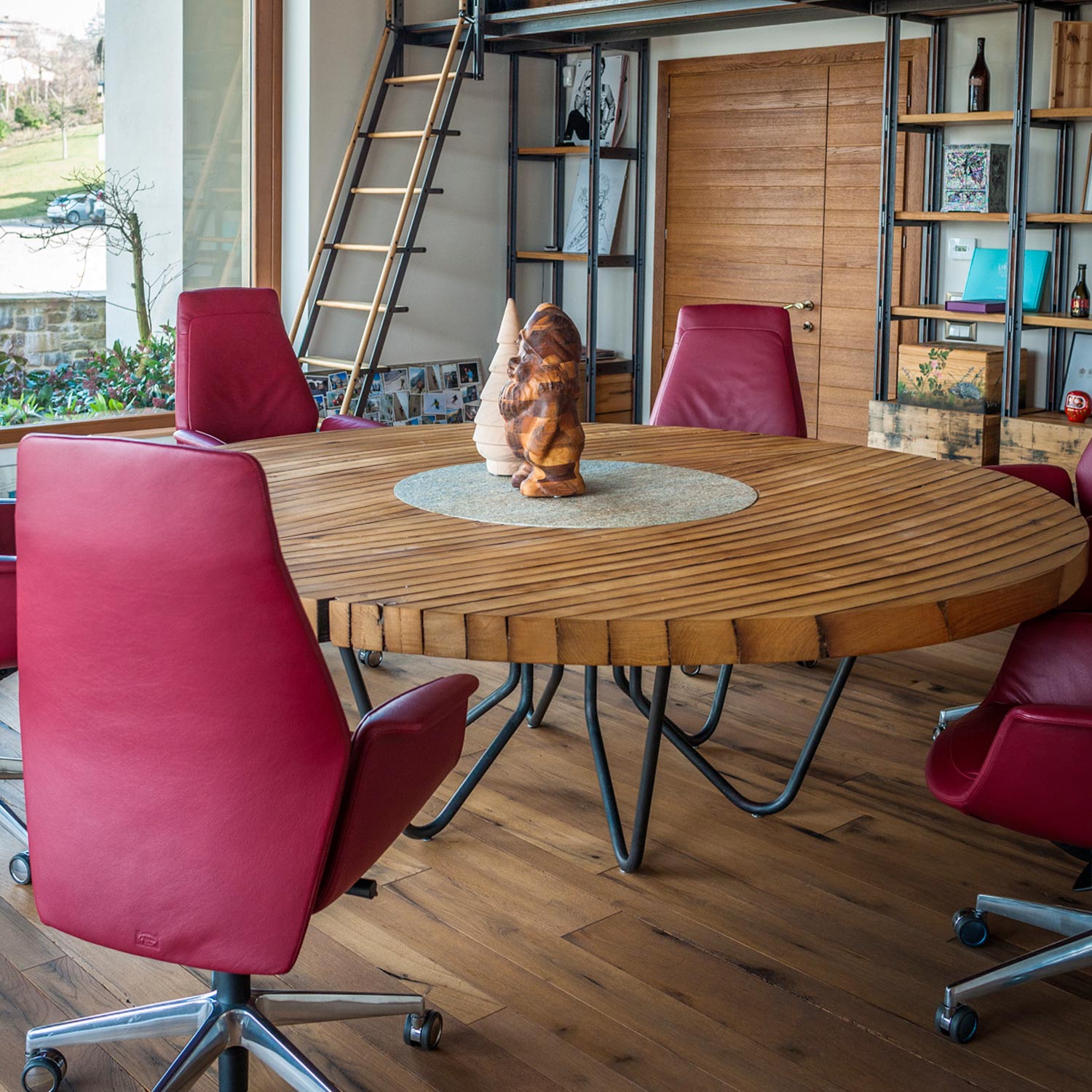 CONTERNO TABLE