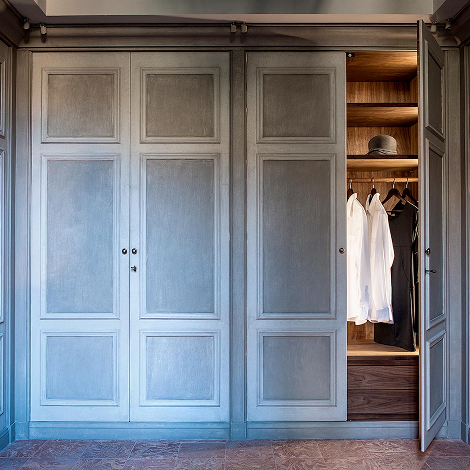 VILLA DEL BALBIANO WARDROBE